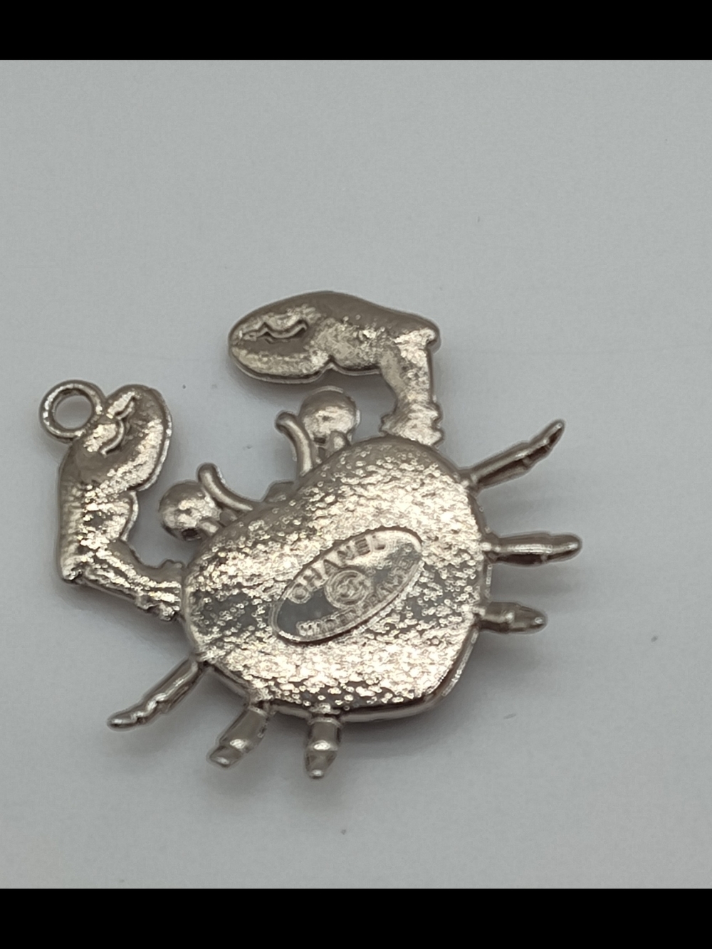 CHANEL Black Heart Crab Charm Rhinestone Crystal CC Zipper Pull Silvertone EUC - Picture 3 of 5